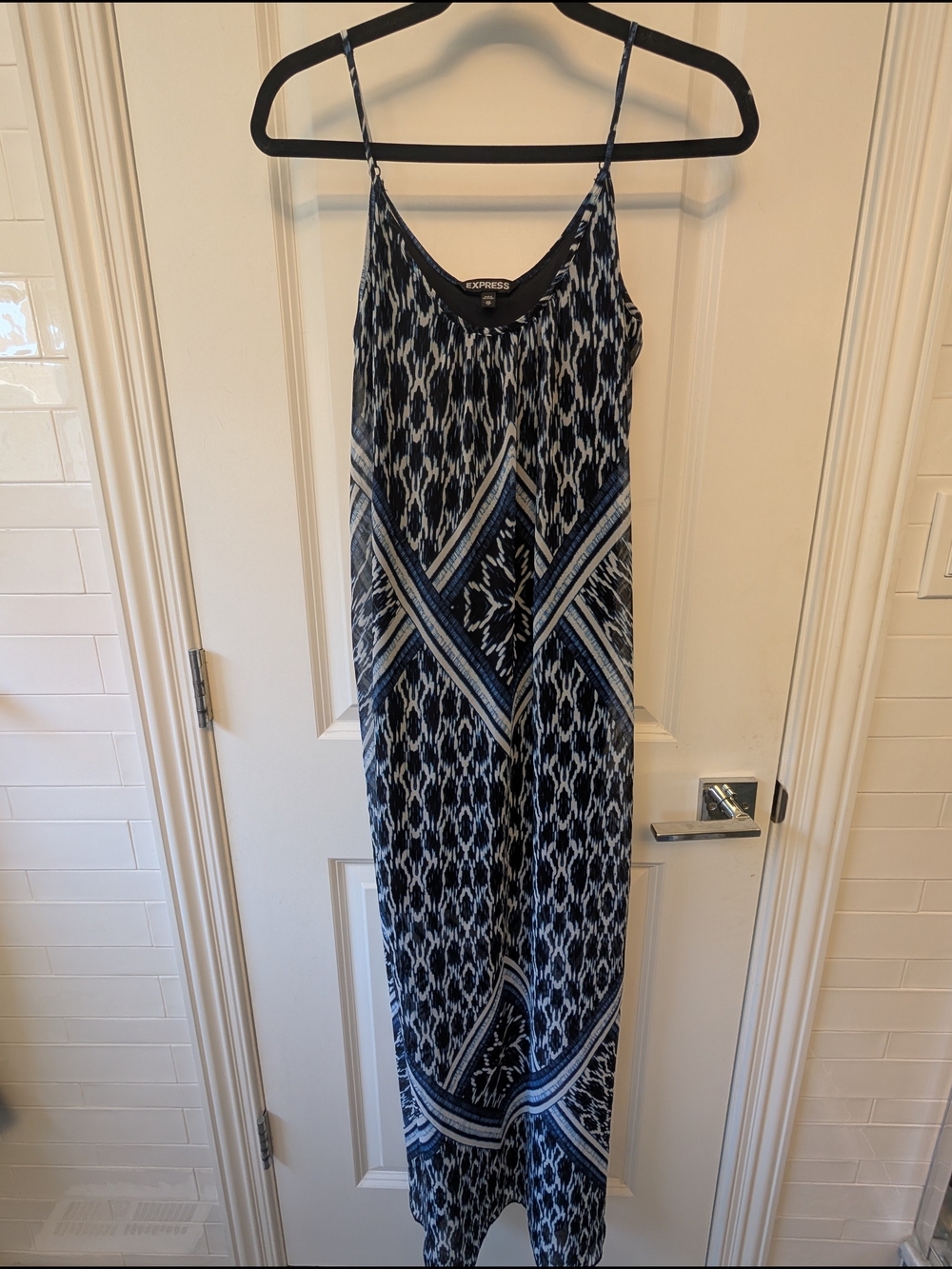 Express Blue Patterned Spaghetti-Strap Maxi Dress